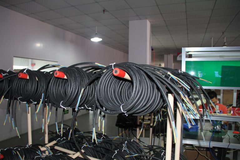 储能线束：能源存储的关键纽带